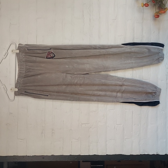 Vintage Brooklyn Nets NBA Unique Sports Generation Velour Jacket and Pants Men, - Picture 8 of 12